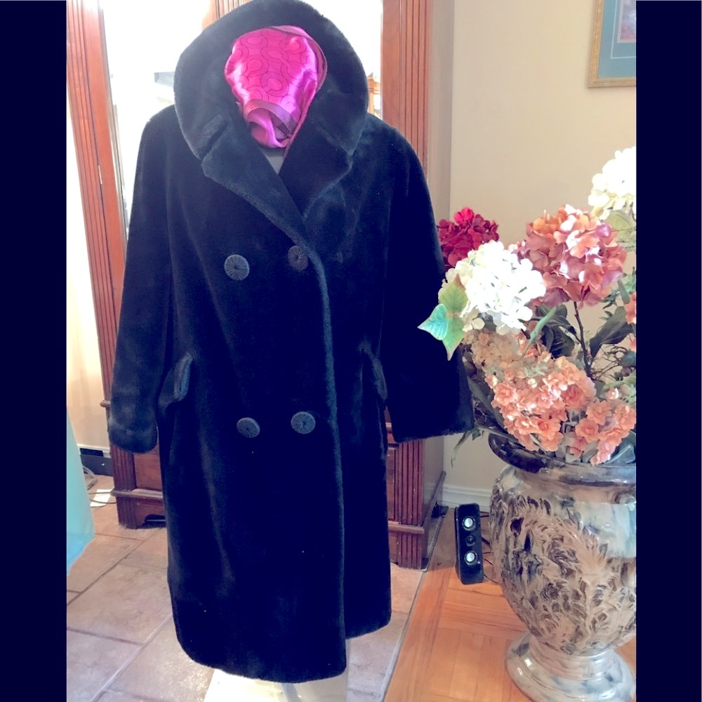MISS OREGON  TEDDY COAT (Elegance) M  / L